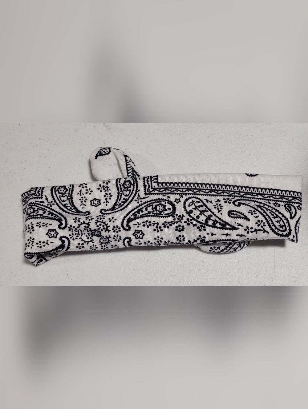 Black and White Paisley Knot Headband - Women Accessories - Picture 2 of 2